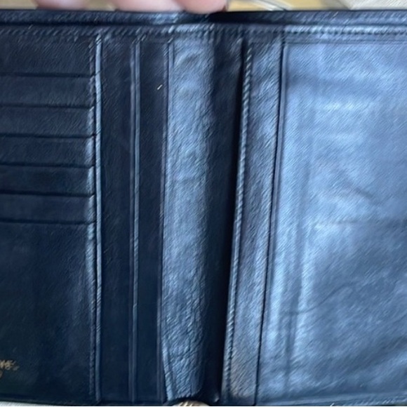 $3 Chanel start - black wallet - Picture 4 of 4
